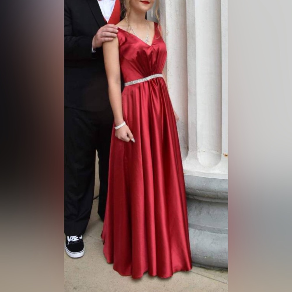 Red Prom Dress - Picture 2 of 4